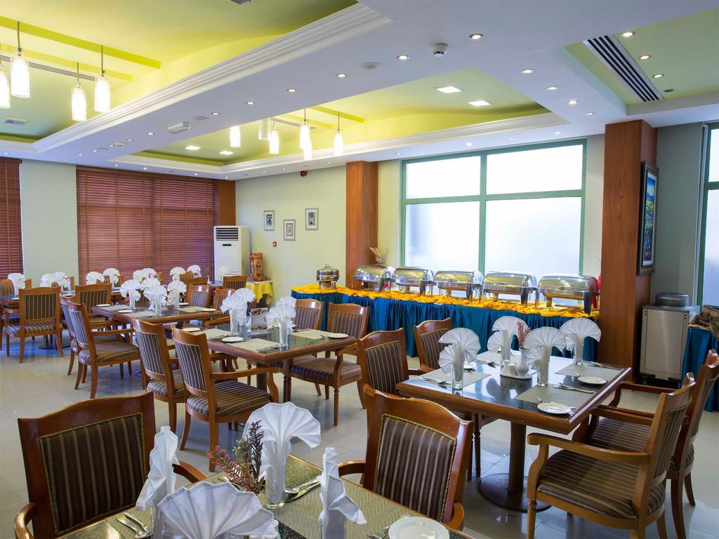 Safeer Plaza Aparthotel 3*