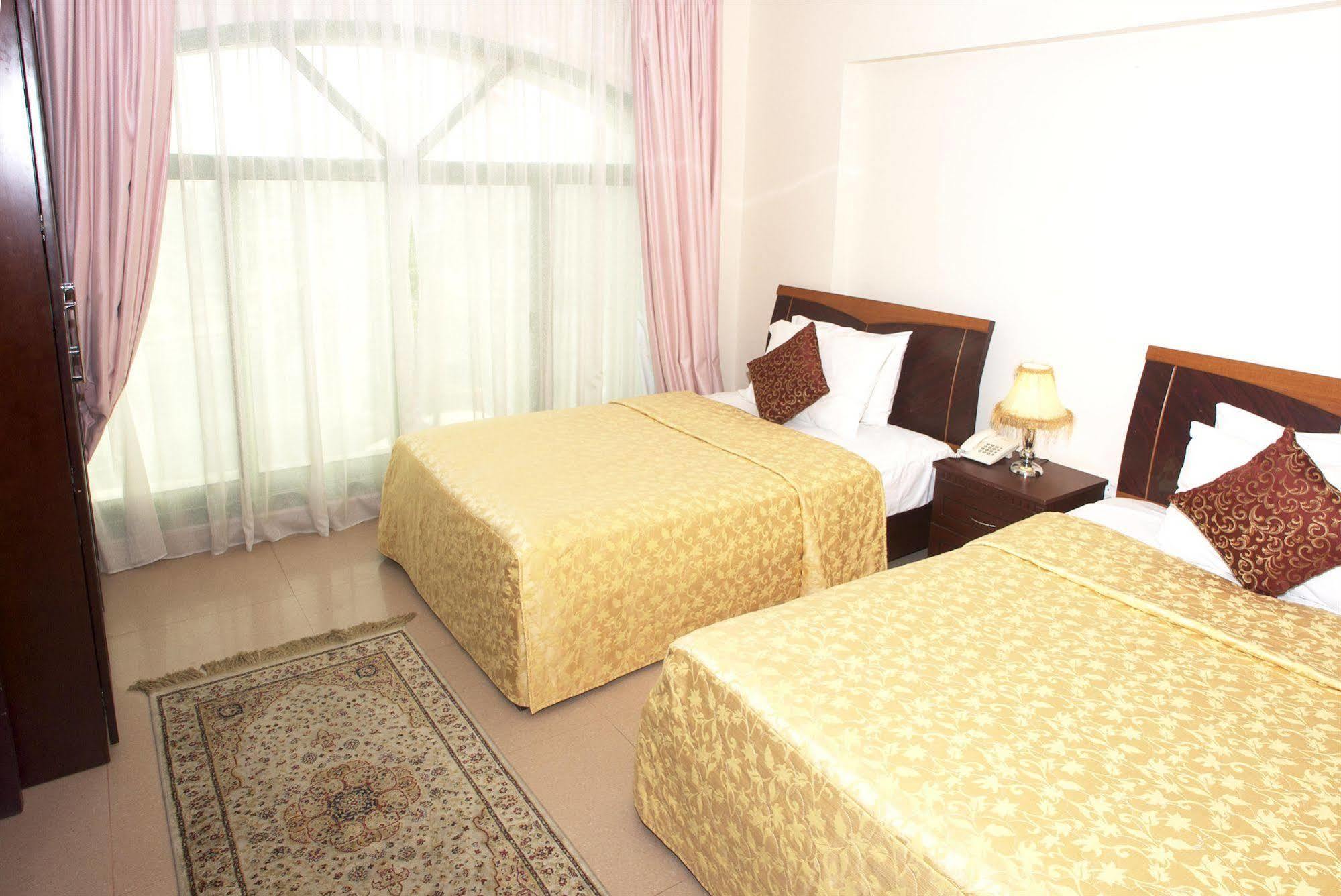 Safeer Plaza 3* Maskat
