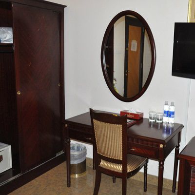 Aparthotel Safeer Plaza